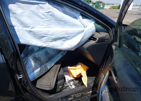 2022 Toyota Corolla Se from USA, damaged, VIN 5YFS4MCE1NP137702